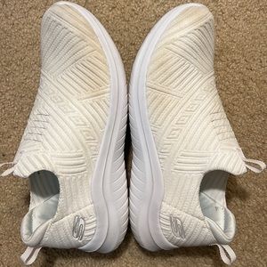 Skechers White walking shoes